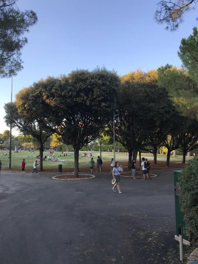 B&B Parco 2 Giugno บารี ภายนอก รูปภาพ