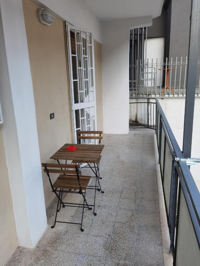 B&B Parco 2 Giugno บารี ภายนอก รูปภาพ